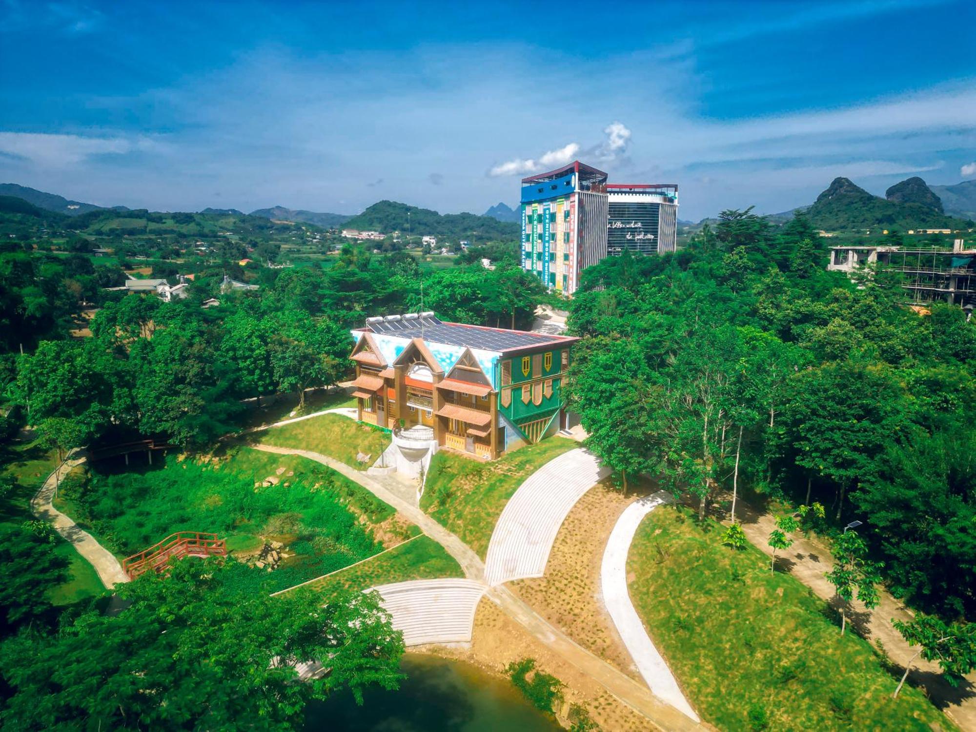 Villa Cánh Cam Cao Phong Exterior foto